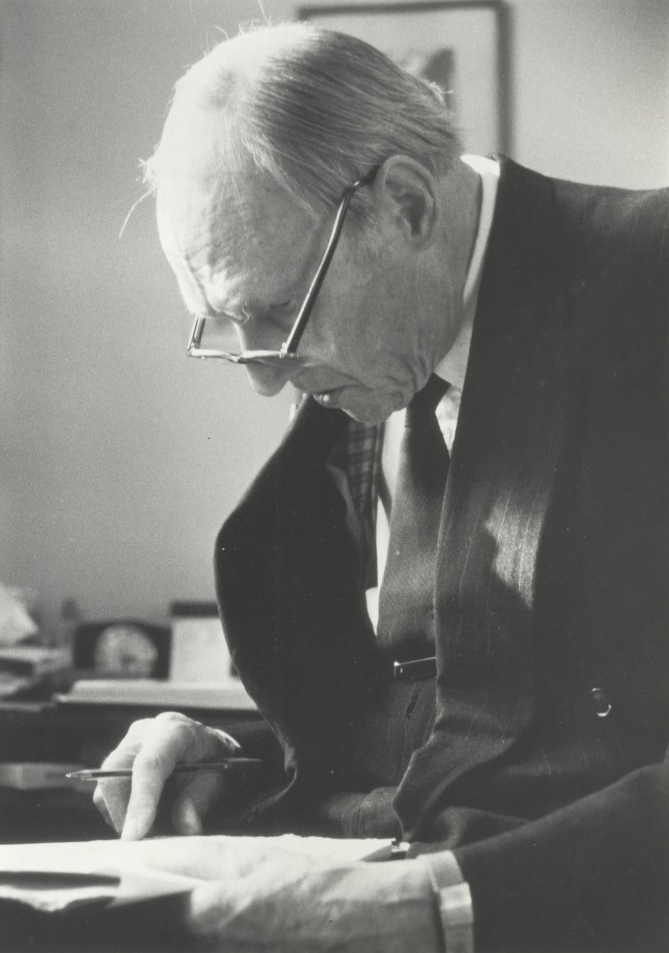 P. Kundziņa portrets, 1980. gada 28. februāris, autors – Ojārs Bīskaps. LNA_LVA, F 2280_1-v_15, 32. lp.