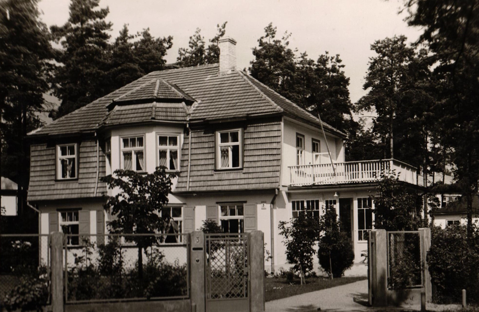 E.Ogriņa savrupmājas Rīgā attēls. 20.gs. 20./30. gadi.