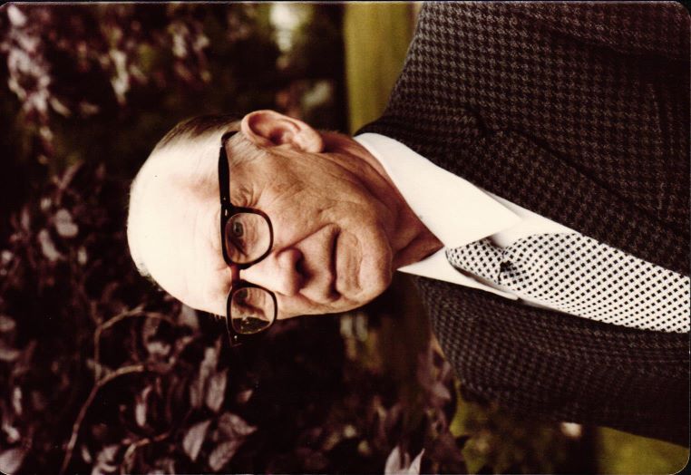 N. Riškes fotogrāfija. 1987. gads.