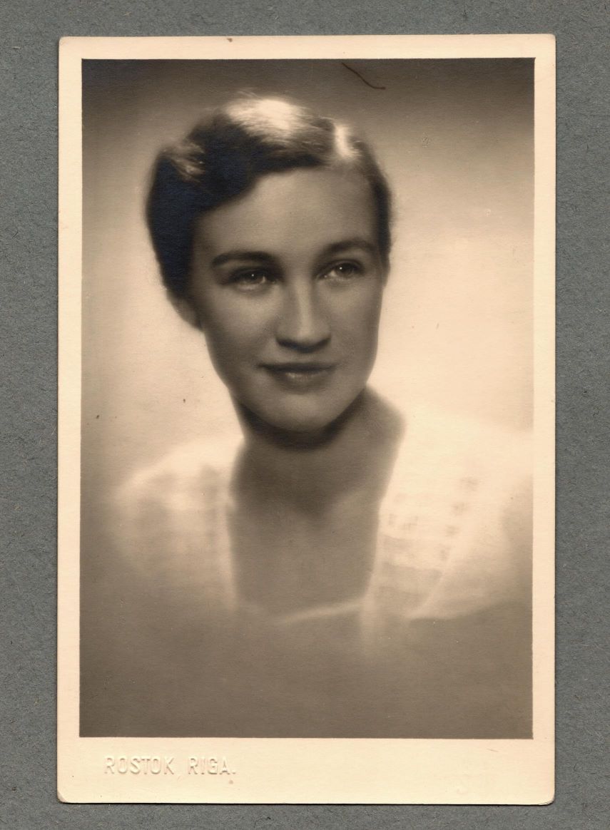 Ģ. Ārvalda sieva Elza Ārvalde. 1930. gadi.