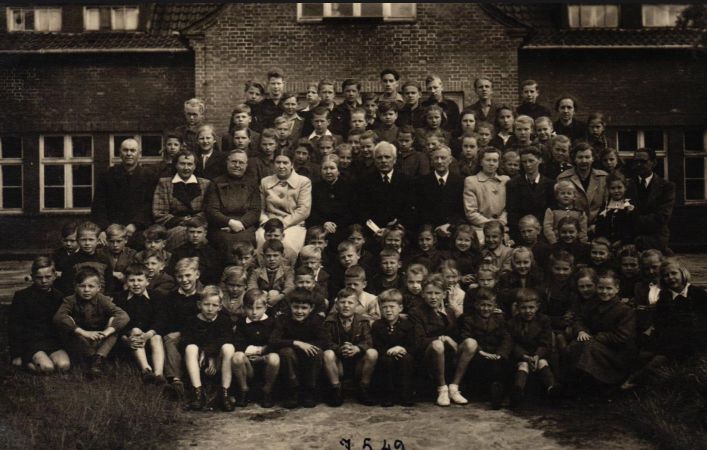tautskola